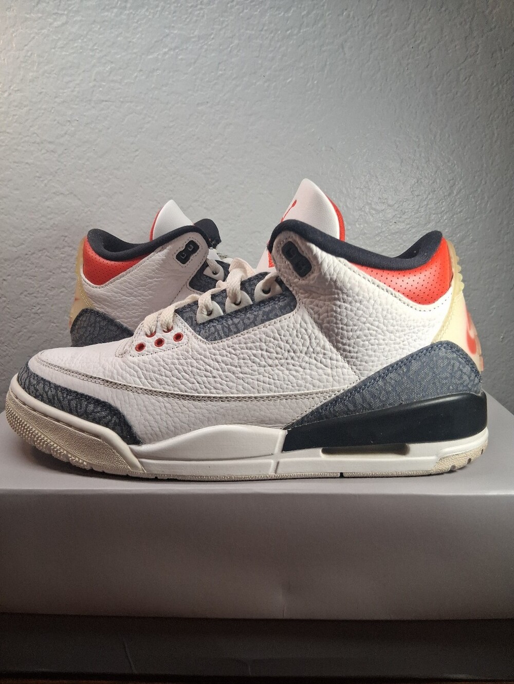 Jordan 3 Retro SE FIRE RED DINEM